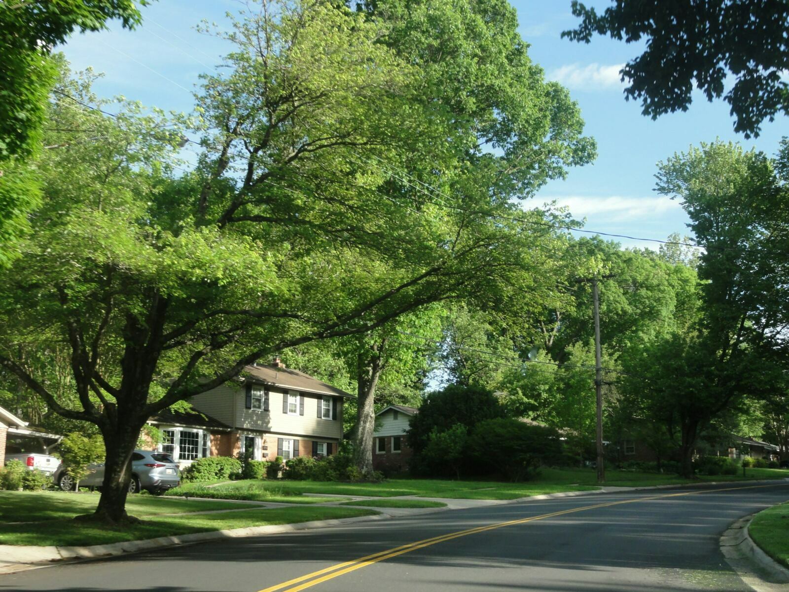 Sellers Outnumber Buyers by the Widest Margin in Years: What That Means If You're Listing This Fall